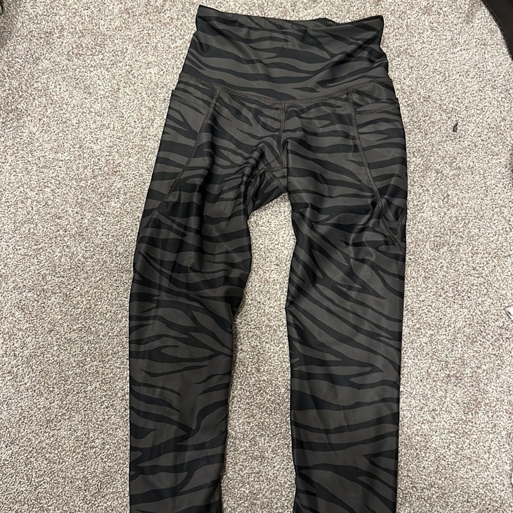 Old Navy power soft leggings